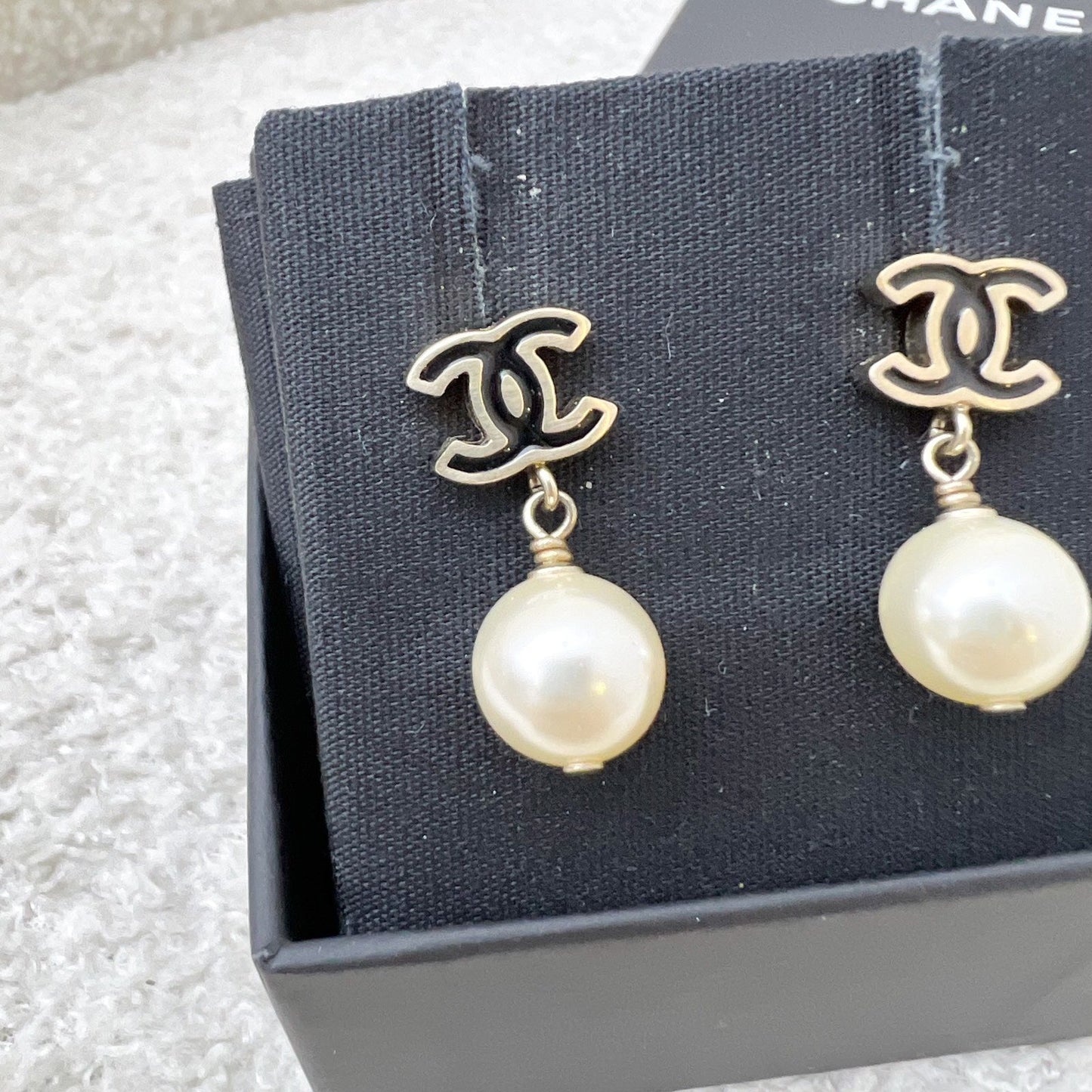 Chanel CC Logo Pearl Drop Earrings