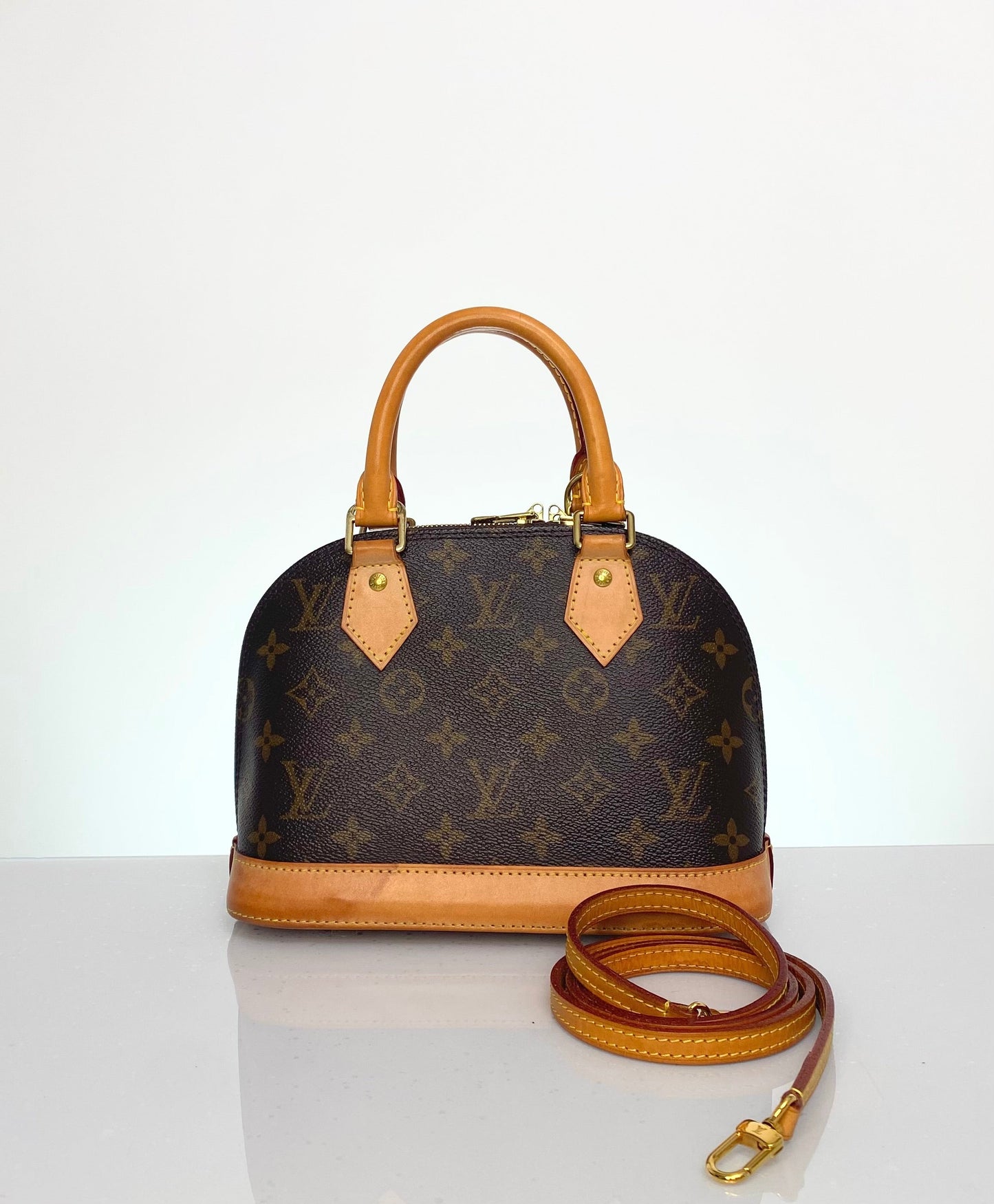 Louis Vuitton Alma BB