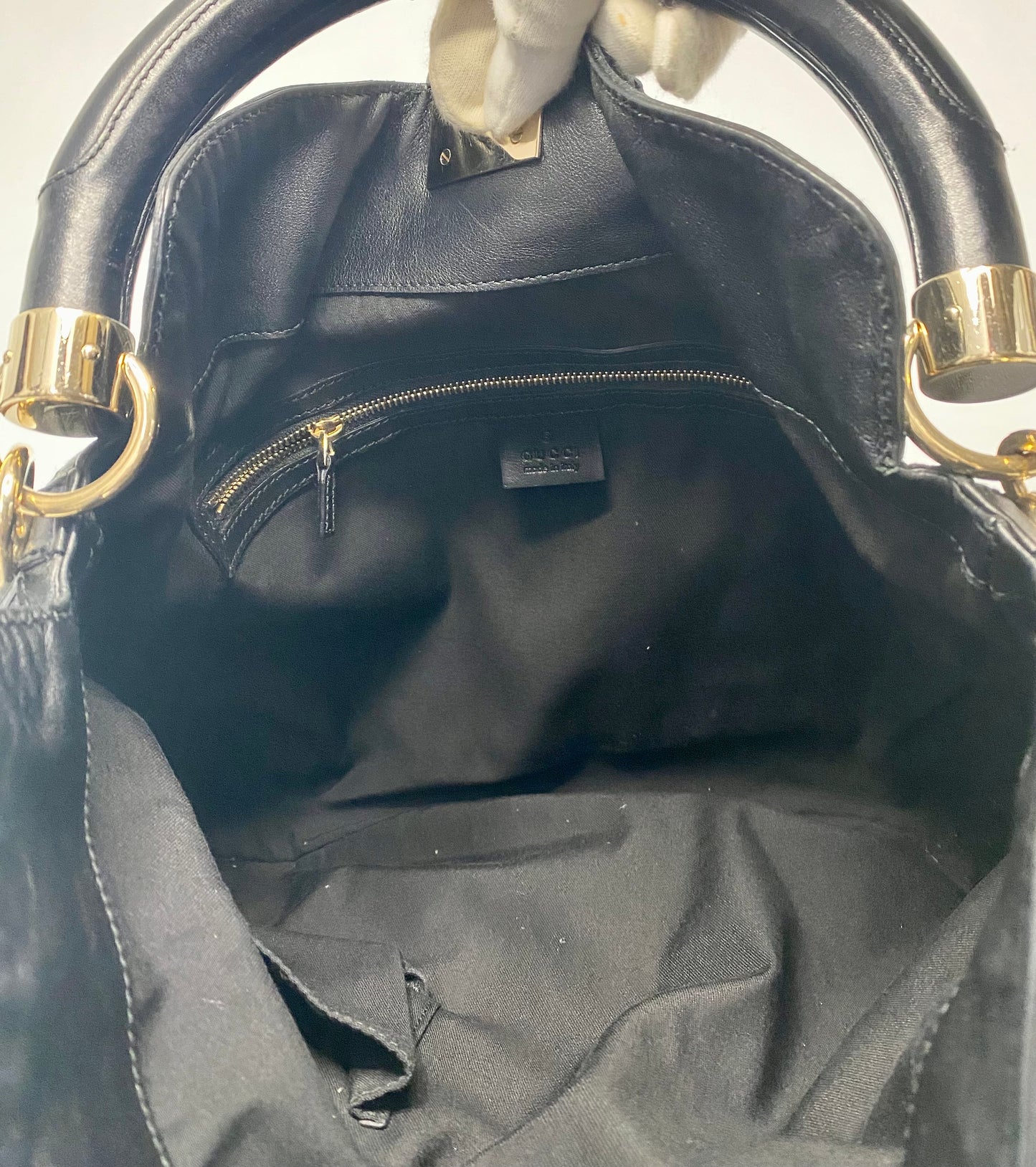 Preloved Gucci Leather Indy Hobo Bag