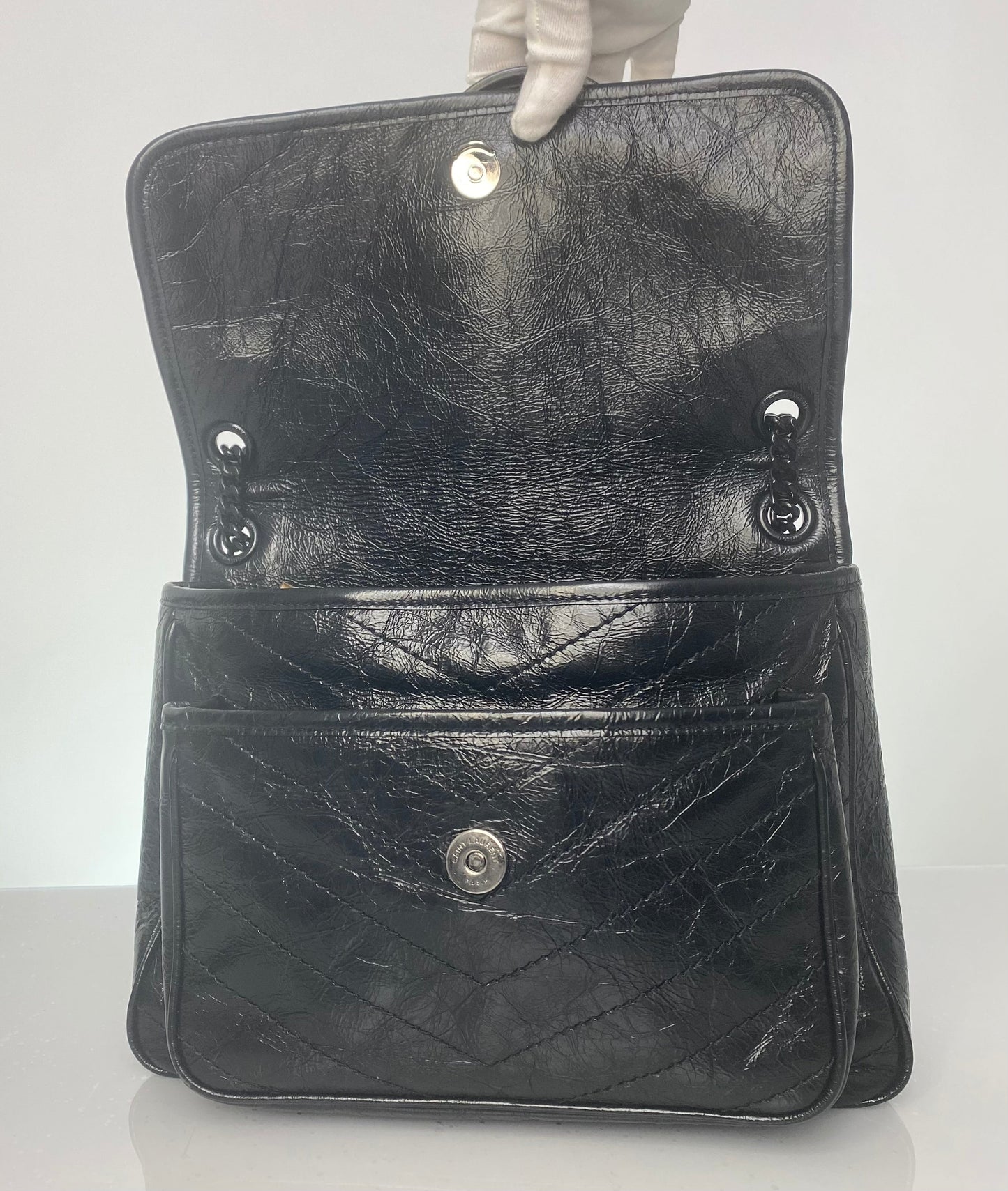Preloved Saint Laurent Crinkled Calfskin Niki Medium