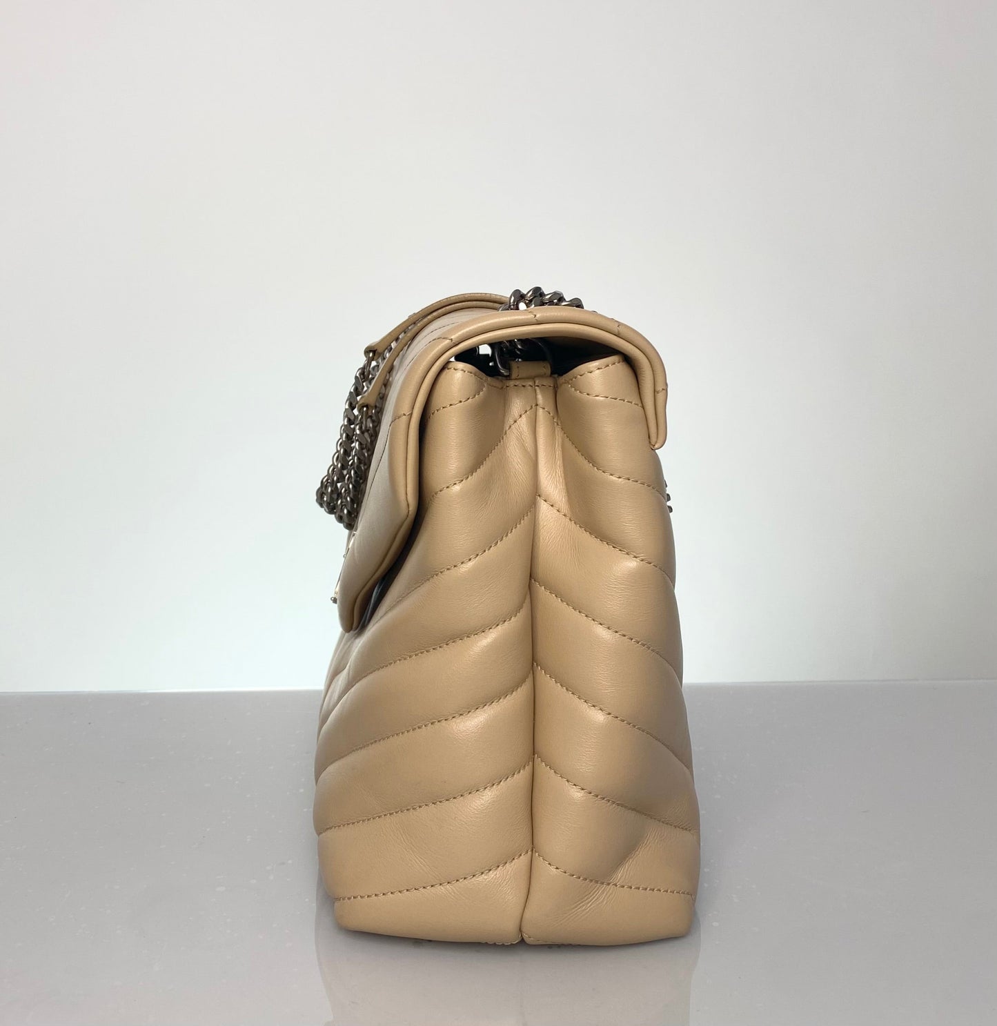 Preloved Saint Laurent Leather LouLou Medium Beige
