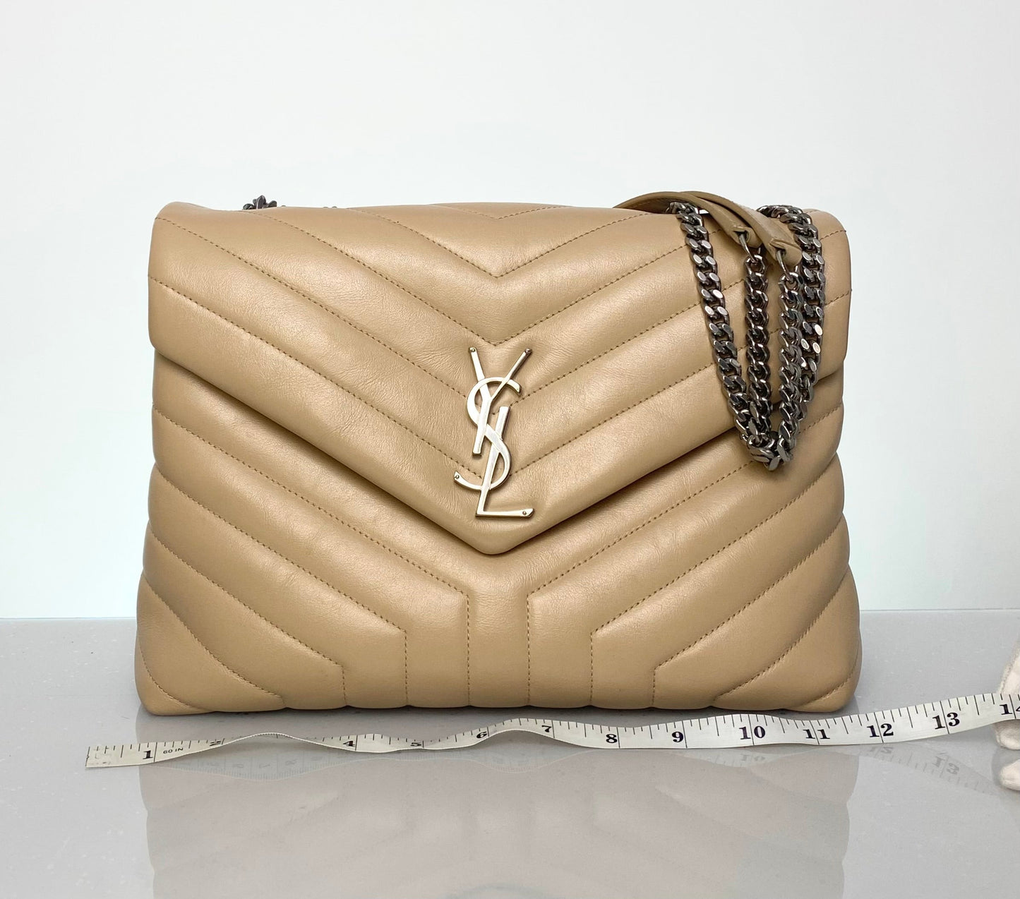 Preloved Saint Laurent Leather LouLou Medium Beige