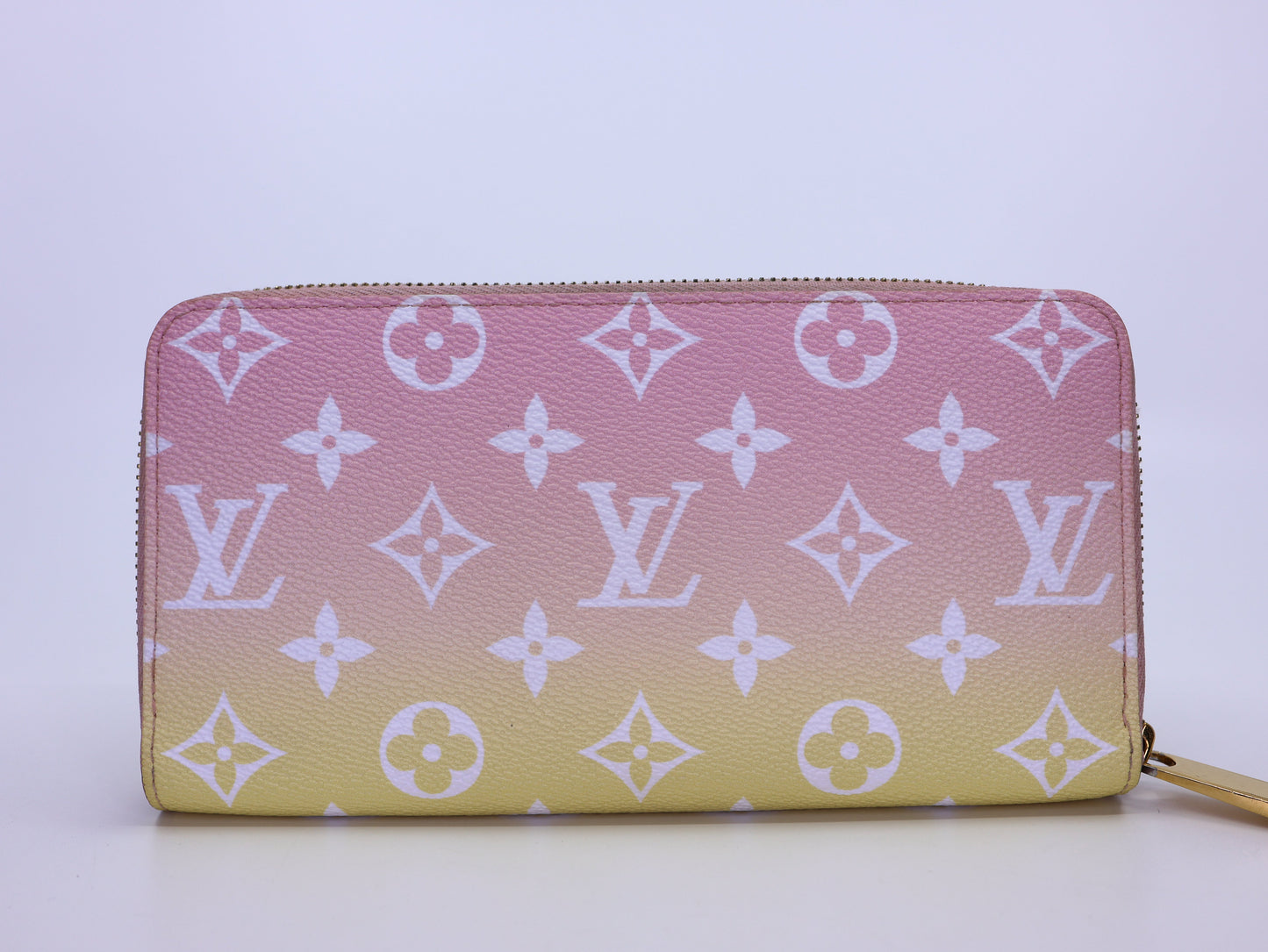 Louis Vuitton Monogram Giant By The Pool Zippy Wallet Light Pink