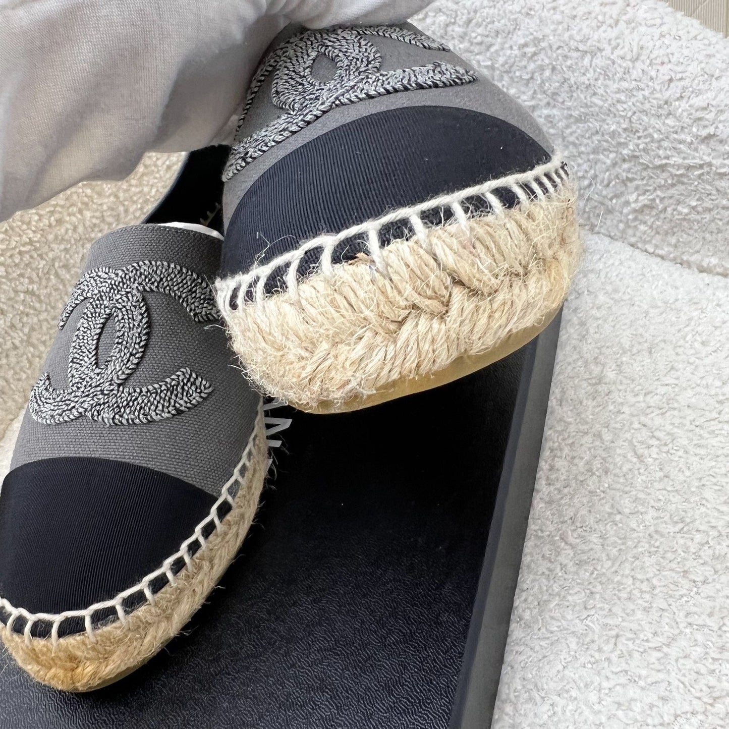 Chanel Espadrilles in Grey Canvas and Black Gosgrain Sz 37
