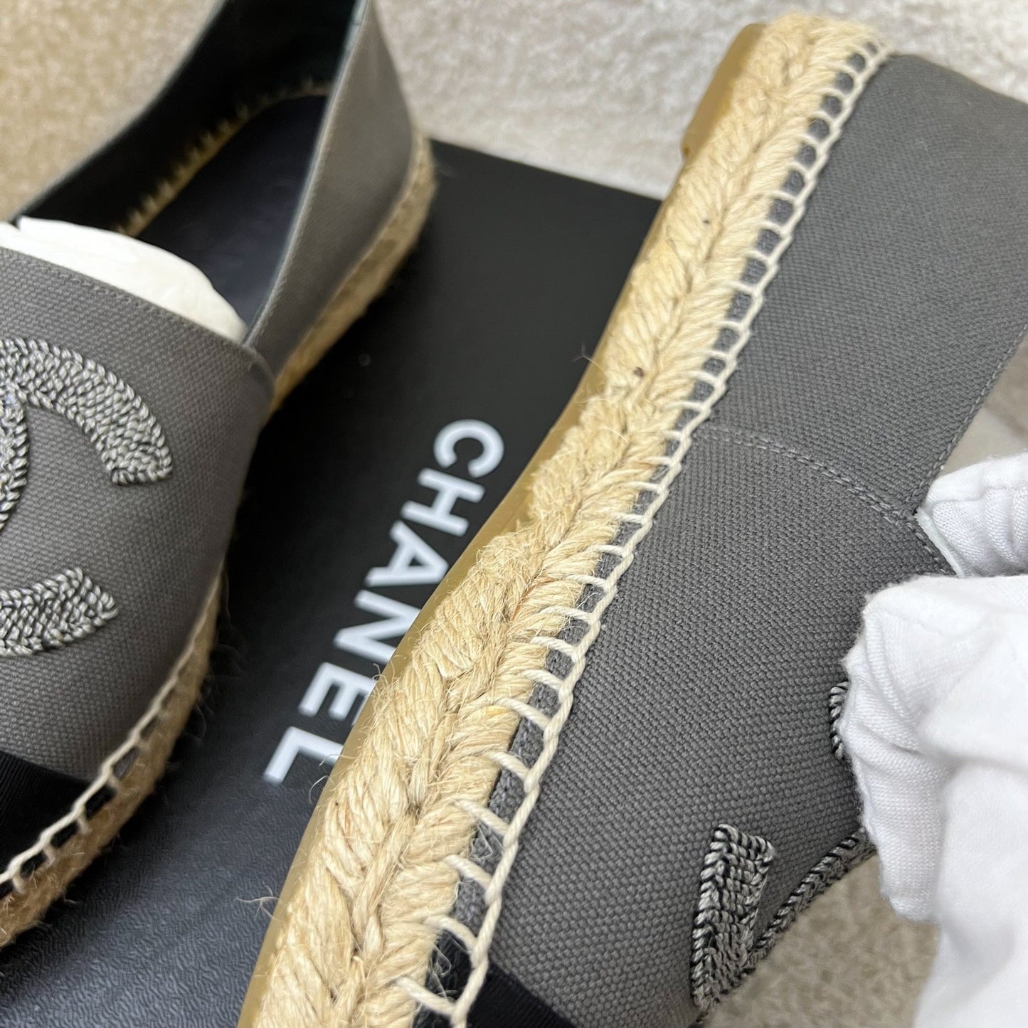 Chanel Espadrilles in Grey Canvas and Black Gosgrain Sz 37