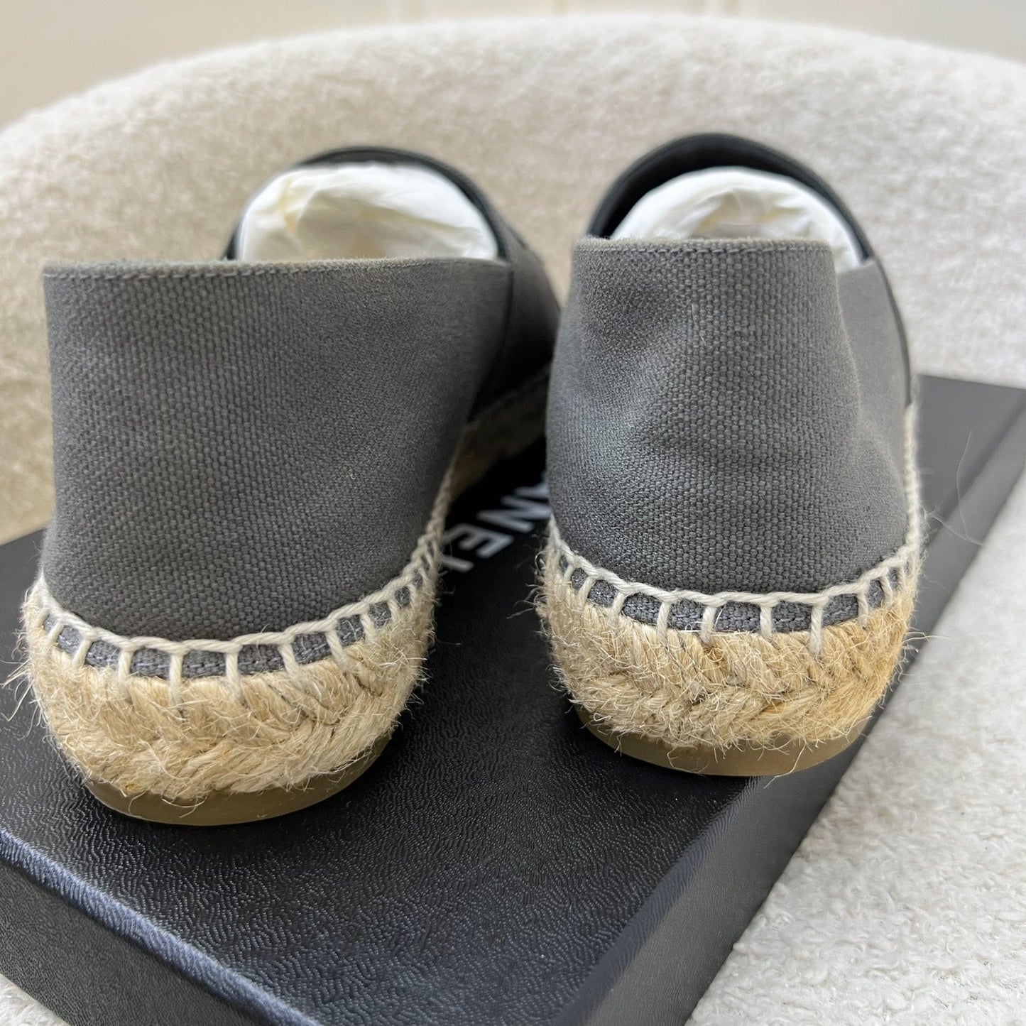 Chanel Espadrilles in Grey Canvas and Black Gosgrain Sz 37