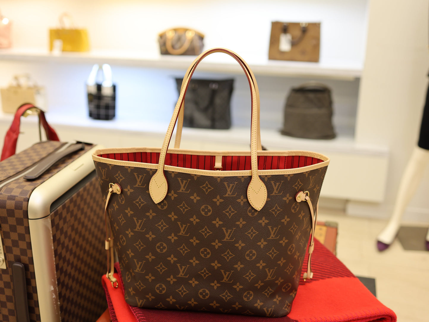 Louis Vuitton Monogram Neverfull MM