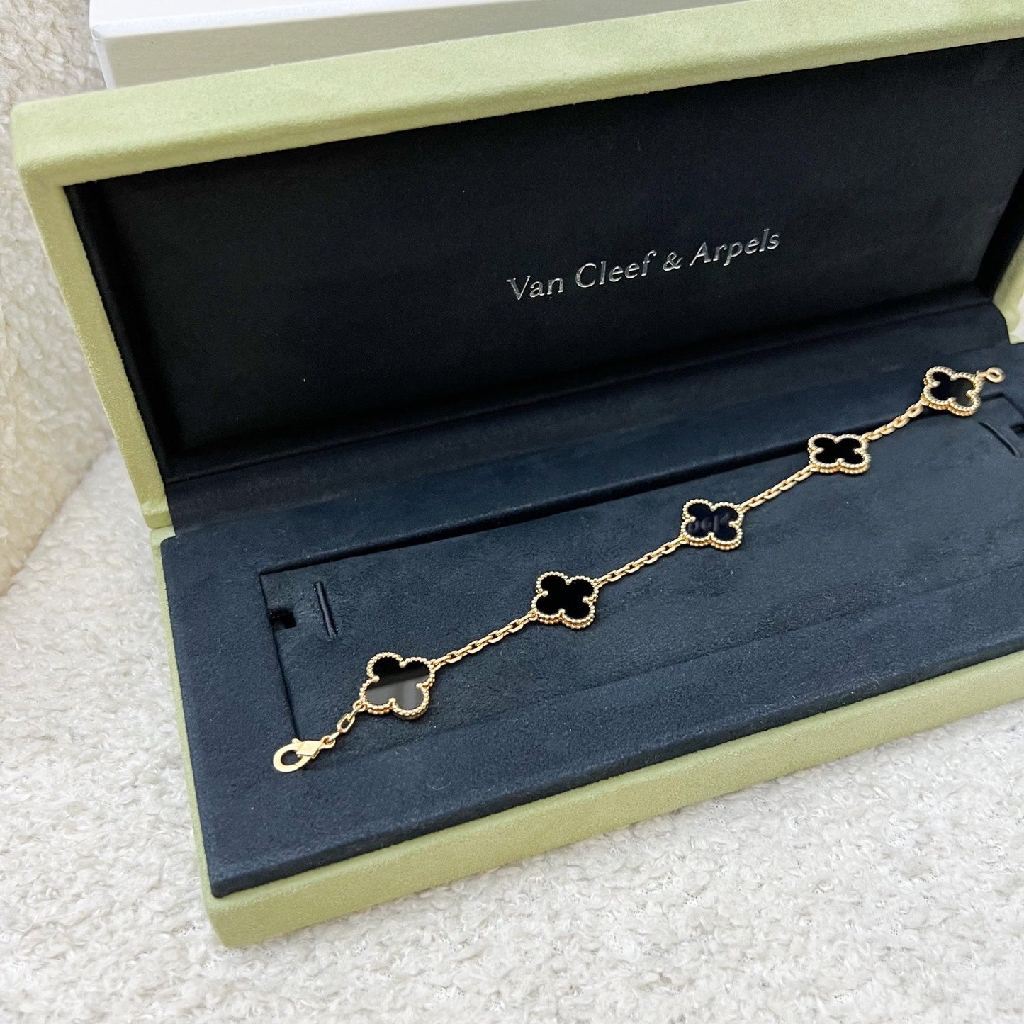 Van Cleef & Arpels VCA Vintage Alhambra 5 Motifs Black Onyx Bracelet in 18K Yellow Gold (Ref: VCARA41300)
