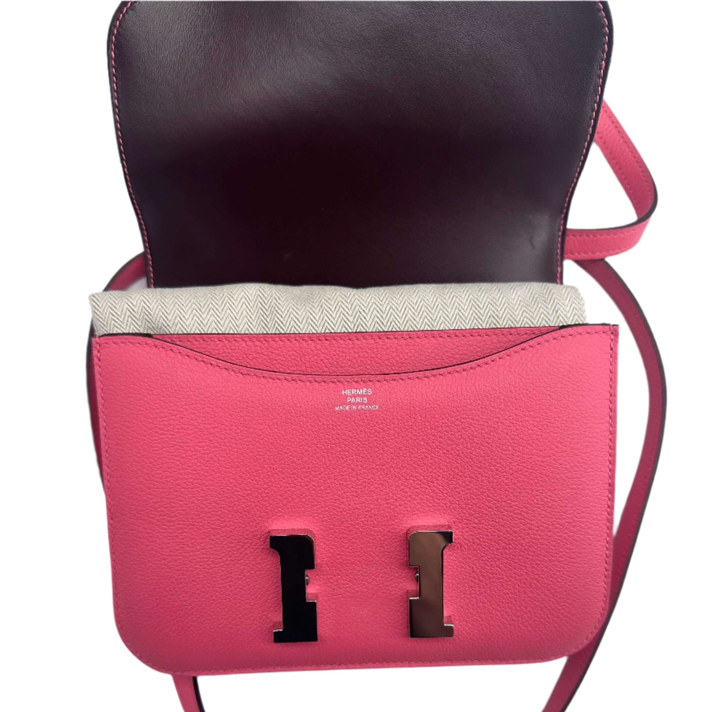 HERMES Epsom Constance 24 Shoulder Bag