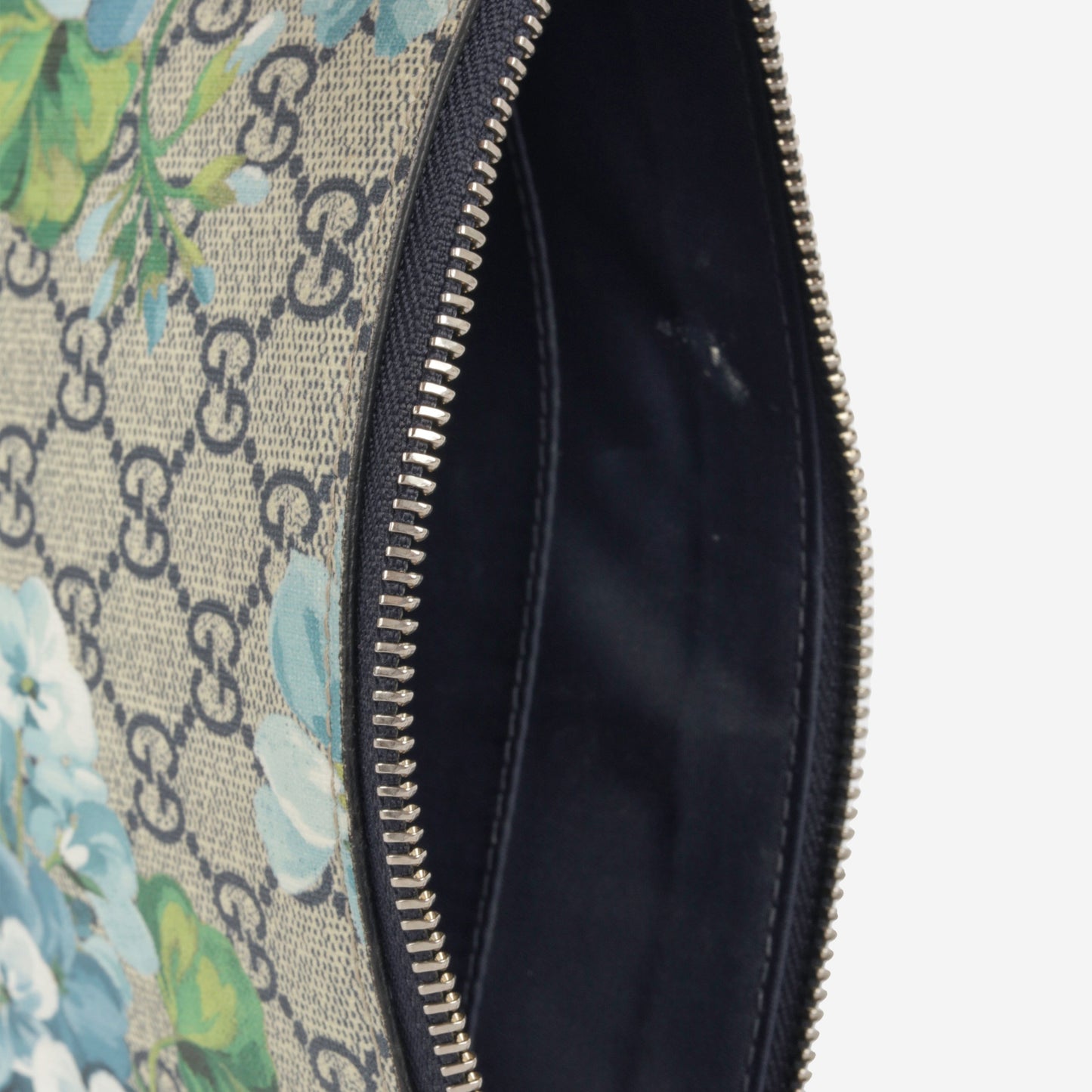Gucci GG Blooms Pouch