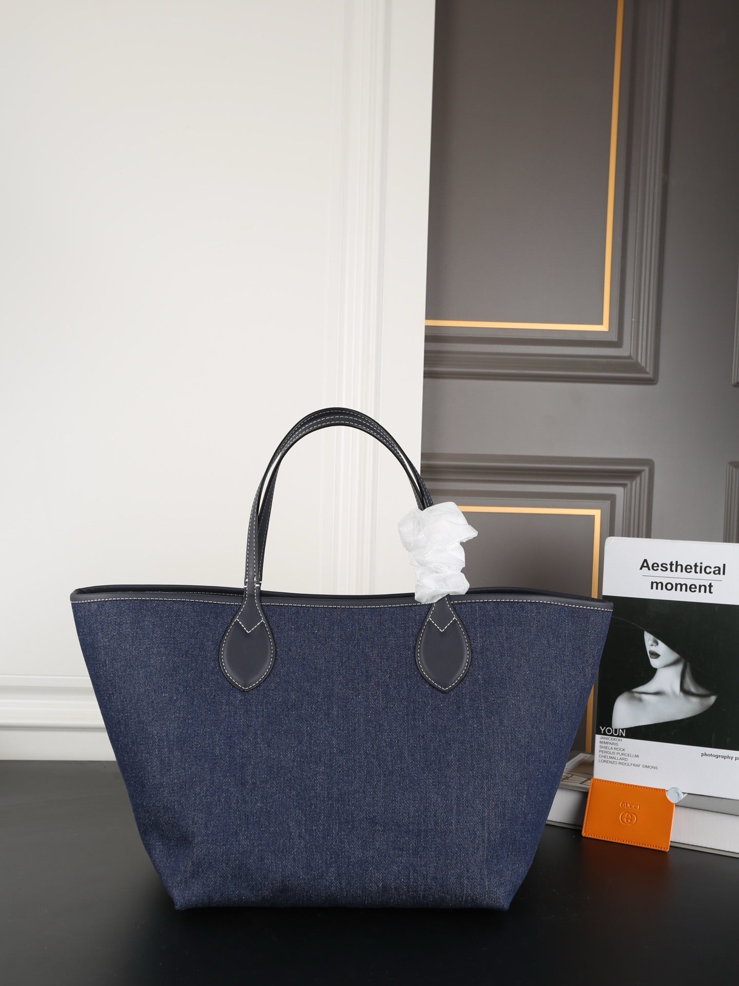 GC717 Gucci Totissima Large Reversible Tote Bag / 11"W x 10.6"H x 10.6"D