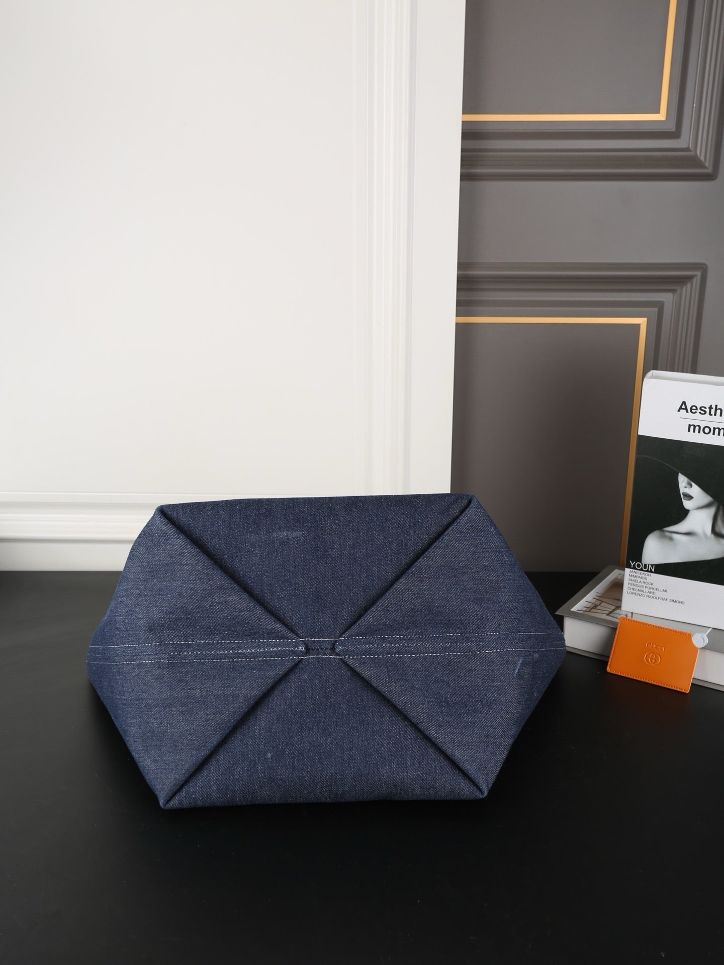 GC717 Gucci Totissima Large Reversible Tote Bag / 11"W x 10.6"H x 10.6"D