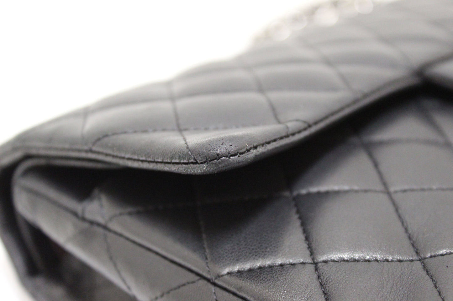 Chanel Black Lambskin Leather Medium Classic Flap Chain Bag