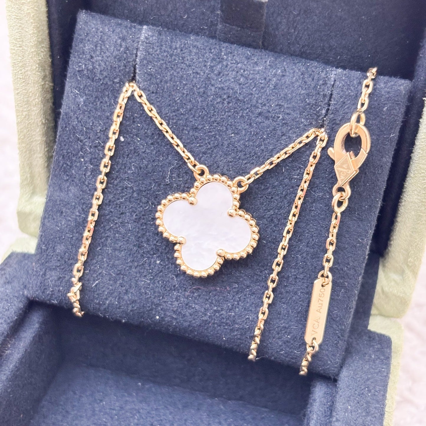Van Cleef & Arpels VCA Vintage Alhambra Pendant Necklace with White Mother of Pearl MOP in 18K Yellow Gold (Ref: VCARA45900)