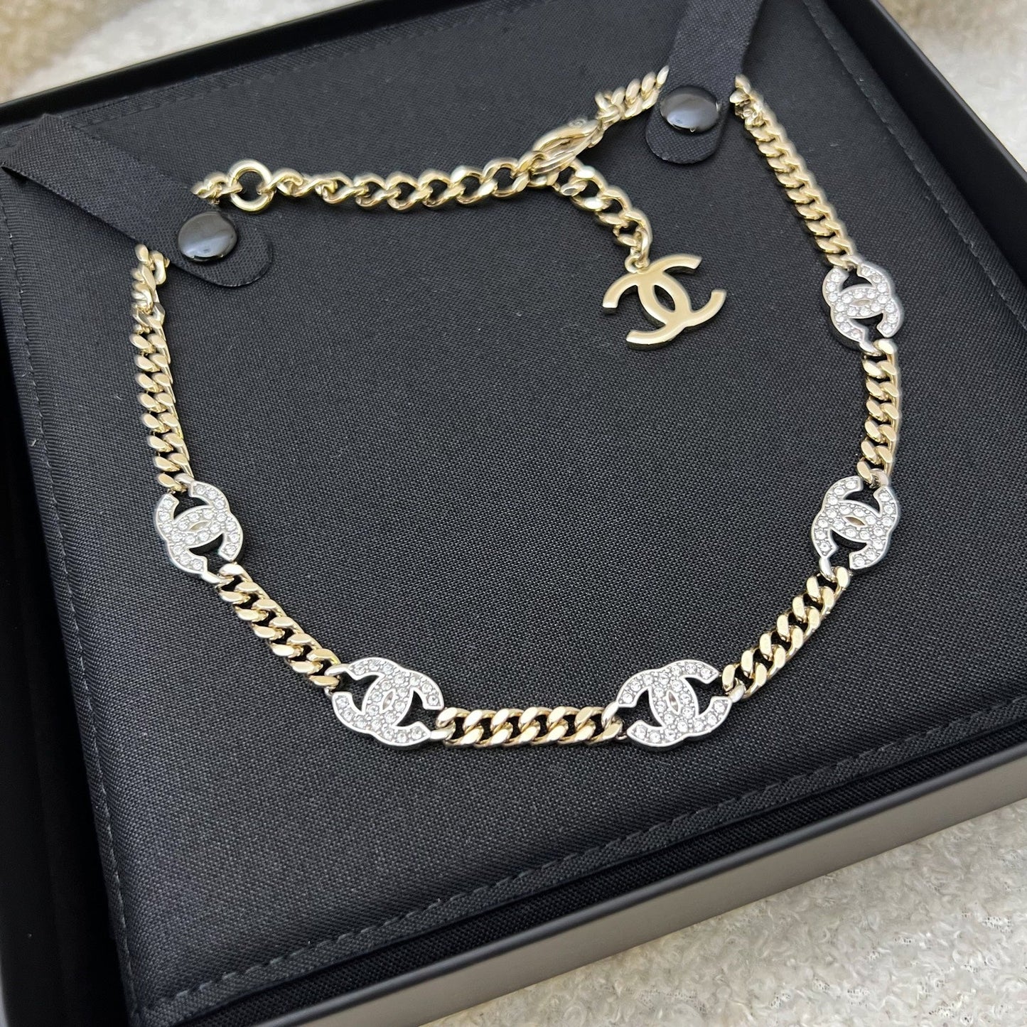 Chanel Diamantes Studded CC Motif Choker Necklace in LGHW (Model: AB6444)
