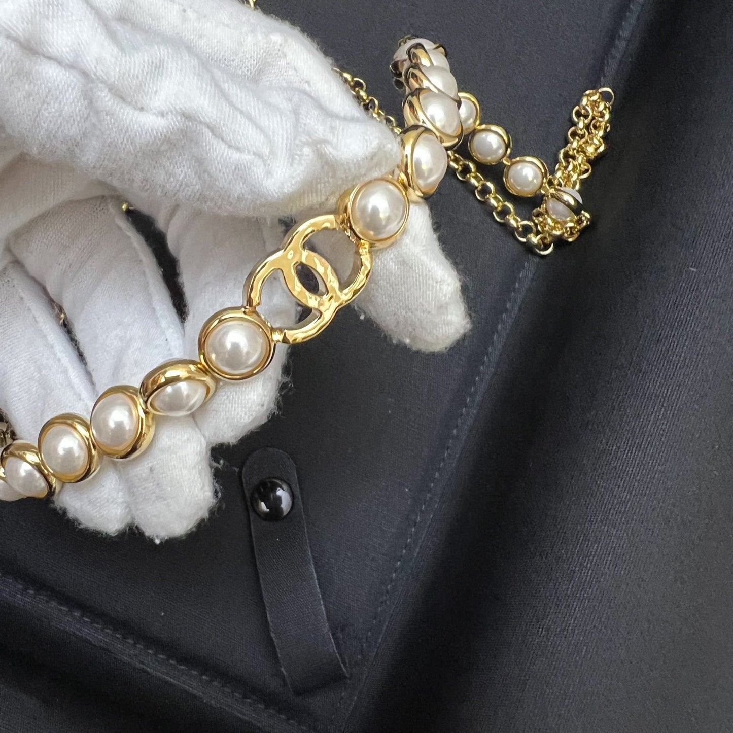 Chanel 24S Runway Waist Chain Belt with Pearls in GHW (ABD241)