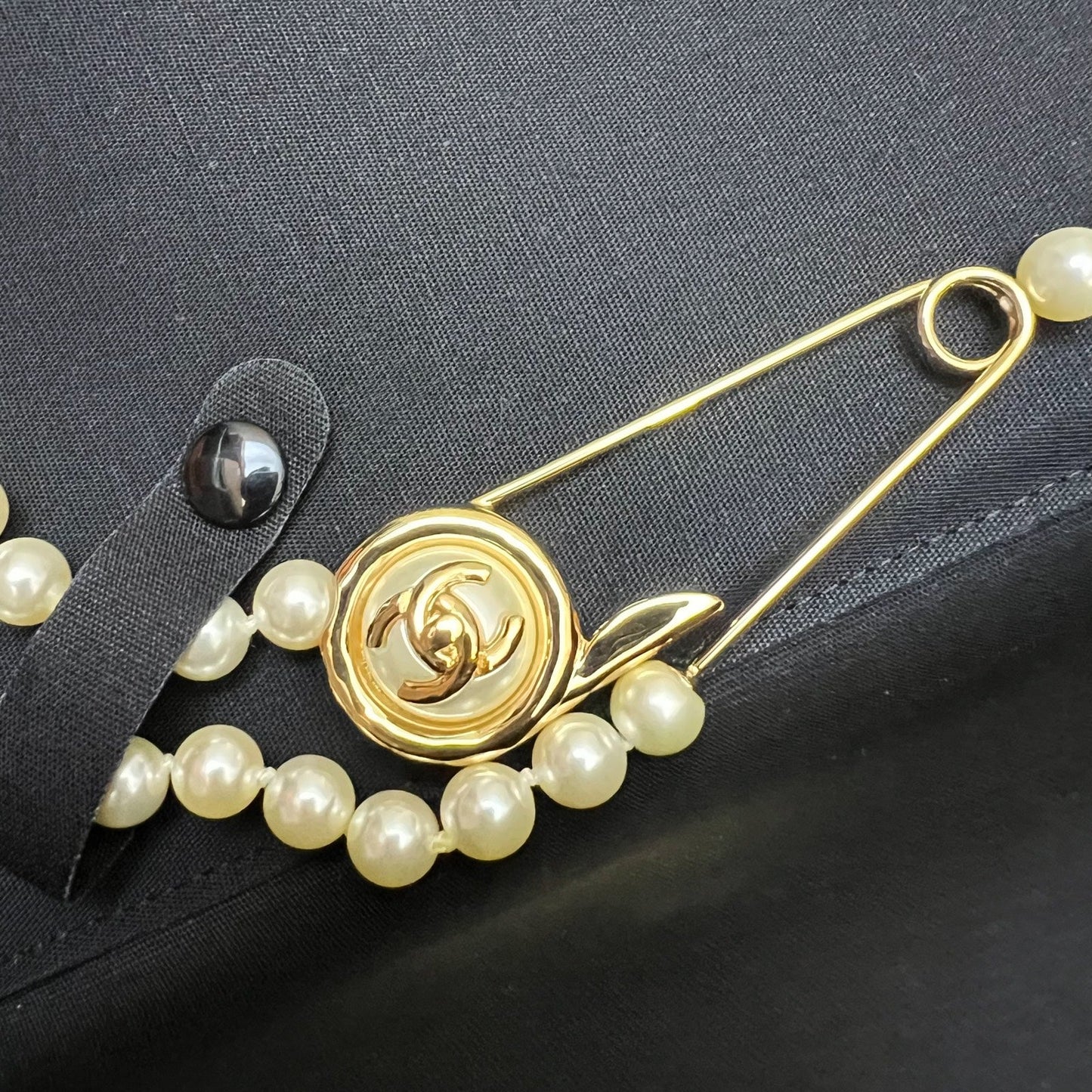 Chanel 24A Pin Design Chain Belt with Pearls in GHW (ABD711)