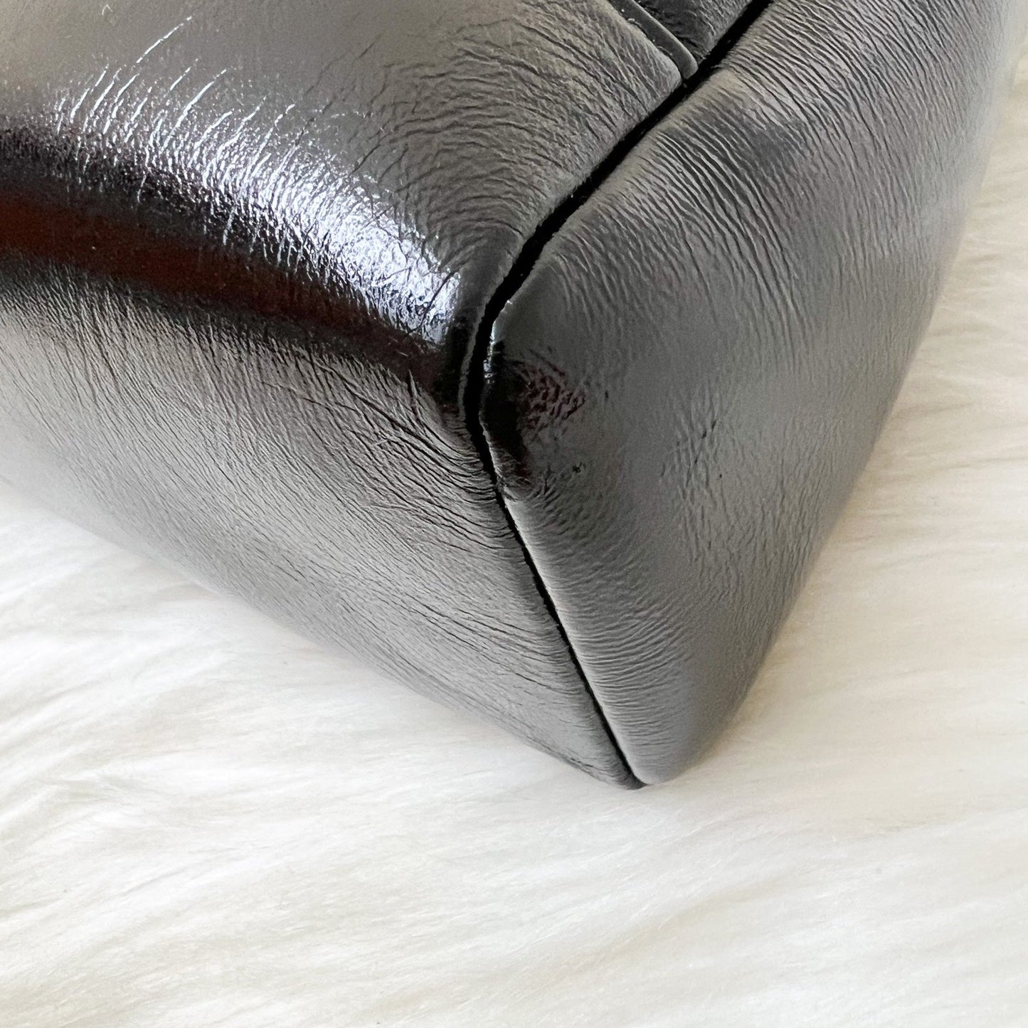 Chanel 31 Medium Shopping Bag in 24S Black Shiny Calfskin and LGHW (Model: AS4854)