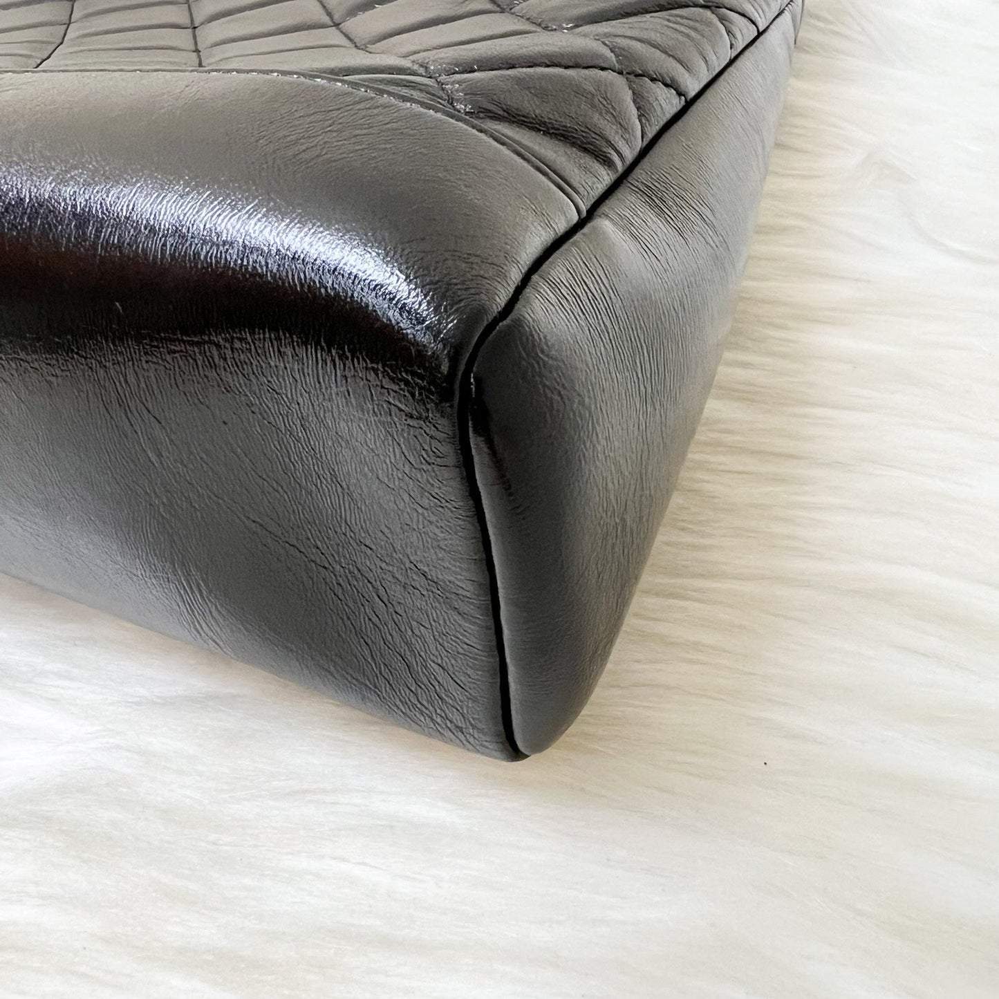 Chanel 31 Medium Shopping Bag in 24S Black Shiny Calfskin and LGHW (Model: AS4854)