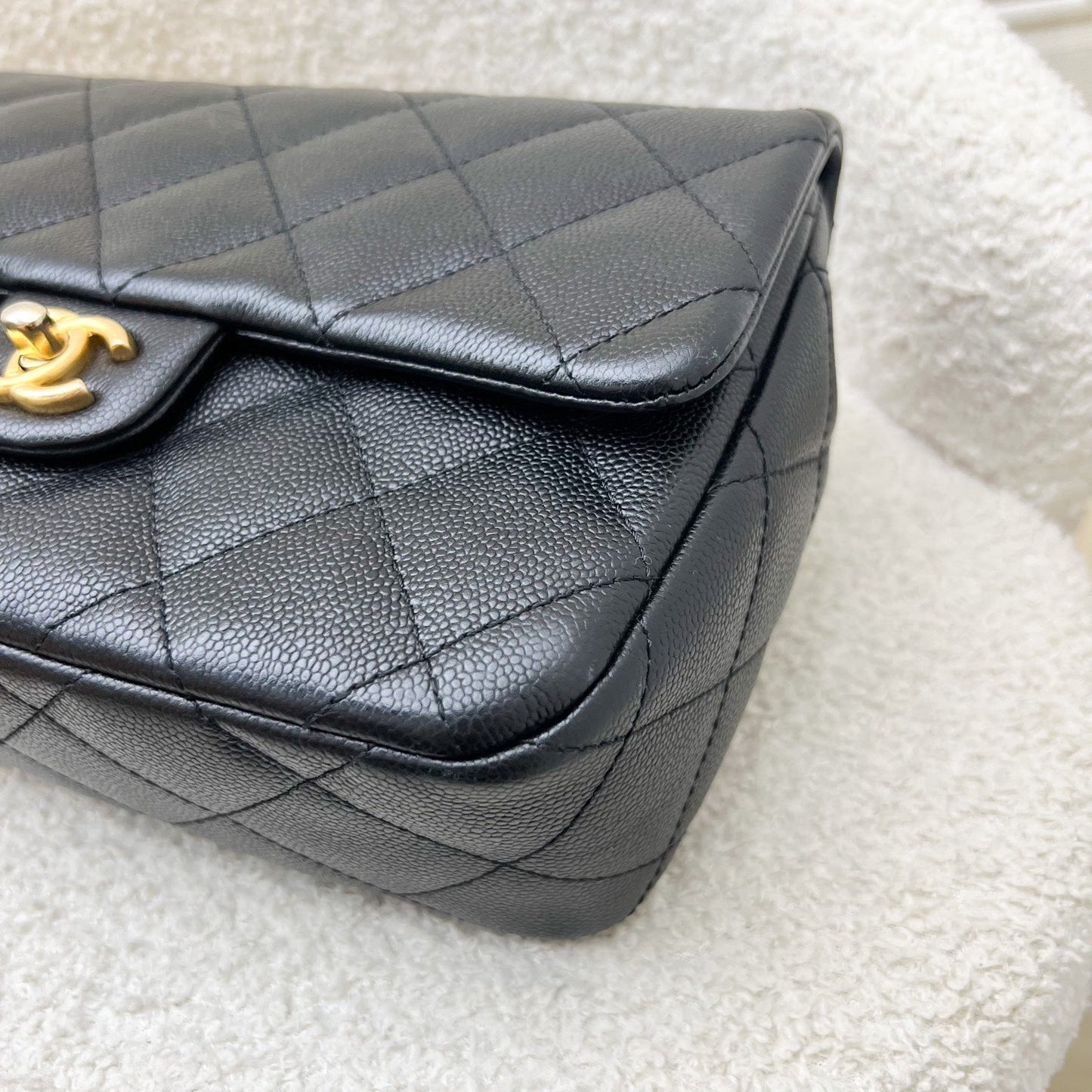 Chanel 23P / 24P Heart Adjustable Chain Small / Medium 24cm Flap Bag in Black Caviar AGHW (Model: AS3921)