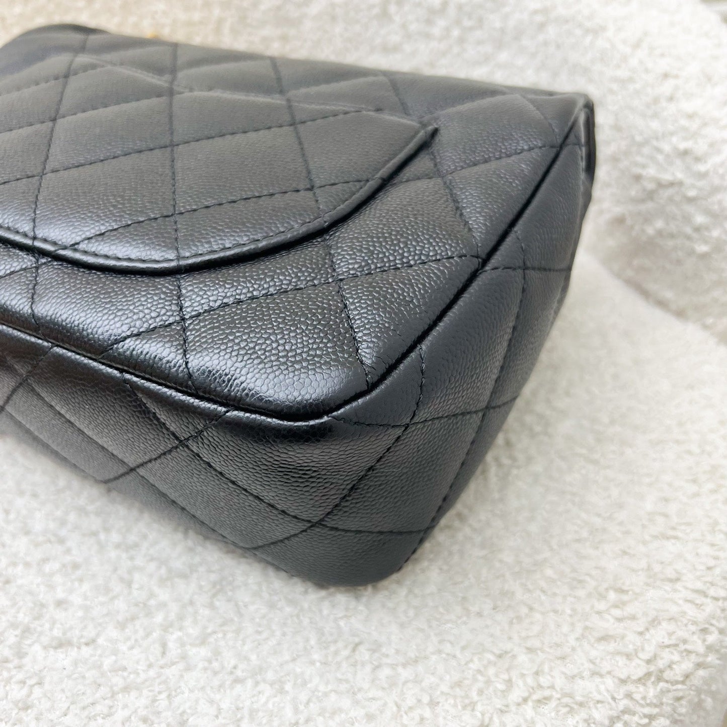 Chanel 23P / 24P Heart Adjustable Chain Small / Medium 24cm Flap Bag in Black Caviar AGHW (Model: AS3921)