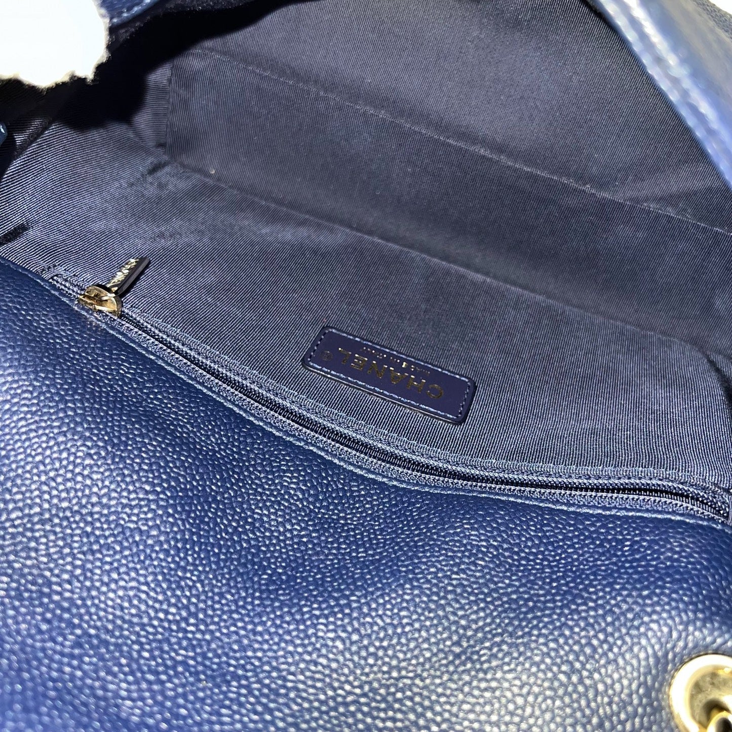 Chanel City Walk Flap in Navy Caviar LGHW (Model: AS1574)