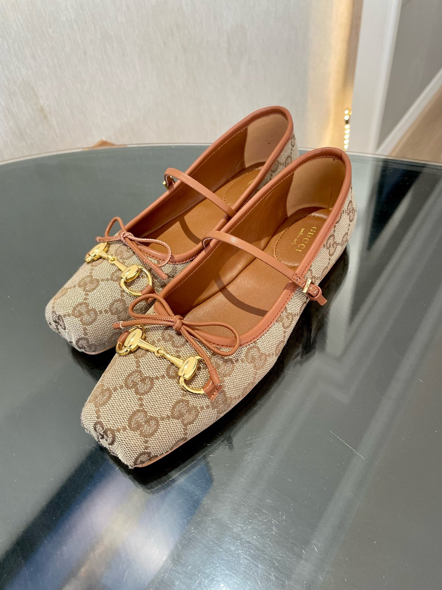 SE1634 Women's Gucci Horsebit Ballet Flat / Size5-11