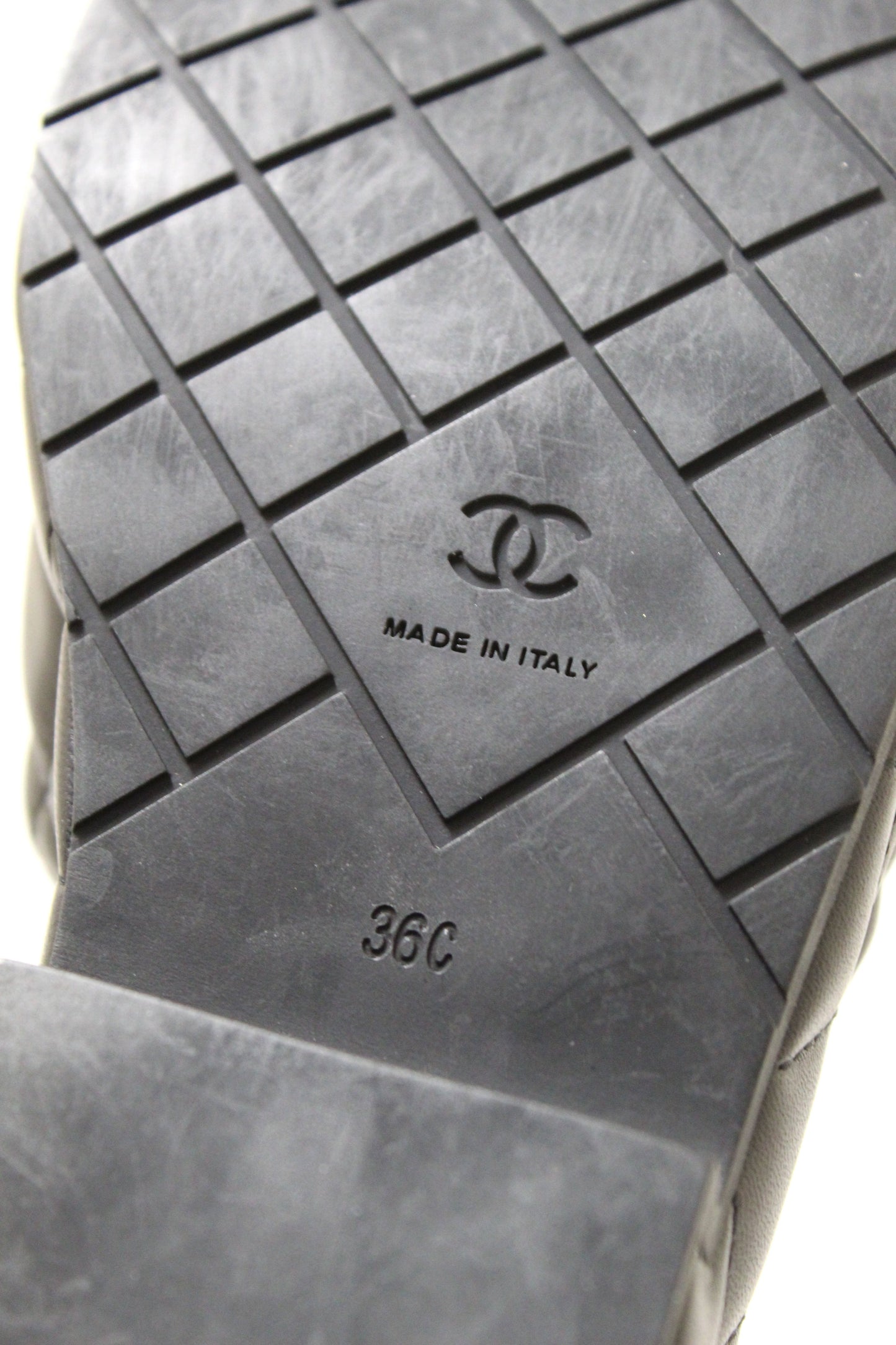 Chanel Black Quilted Lambskin Leather Platform Slide Size 36