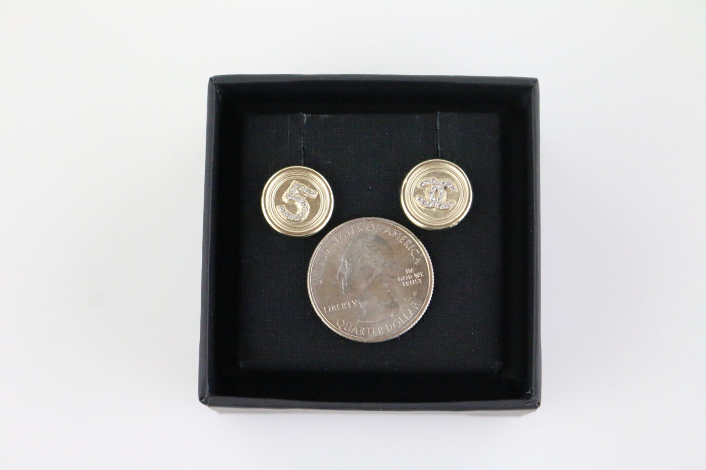 CC No.5 Round Button Stud Earrings