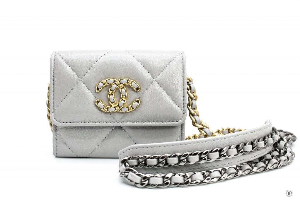 Chanel AP1787B04852 19 Flap Coin Purse With Two Tones Gold And Gunmeta Light Grey / NC634 Lambskin Short Wallet Gbhw