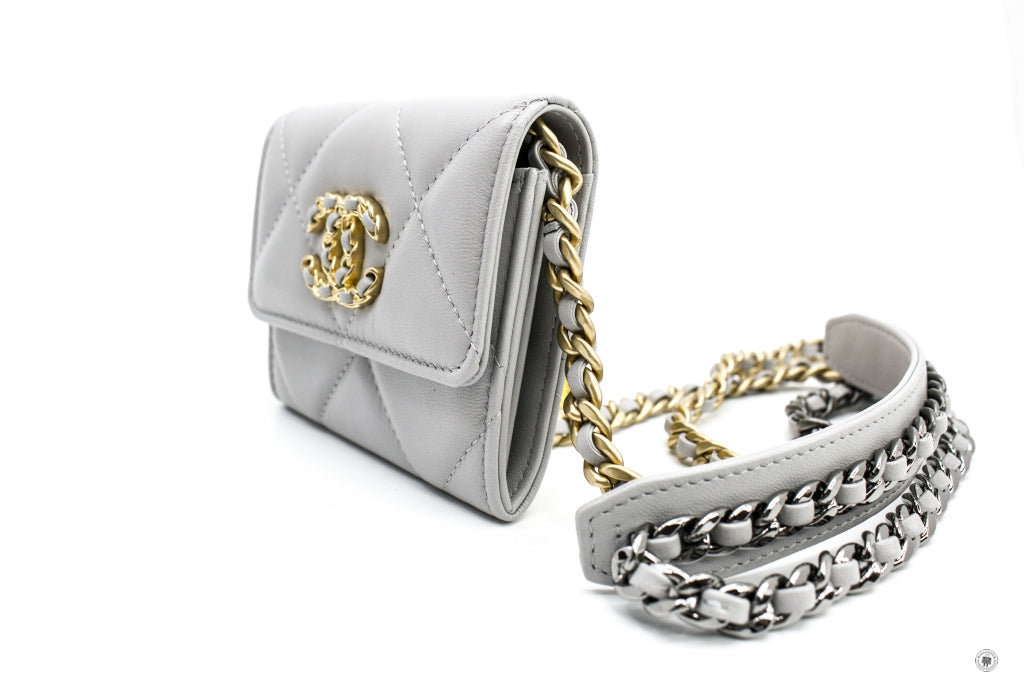 Chanel AP1787B04852 19 Flap Coin Purse With Two Tones Gold And Gunmeta Light Grey / NC634 Lambskin Short Wallet Gbhw