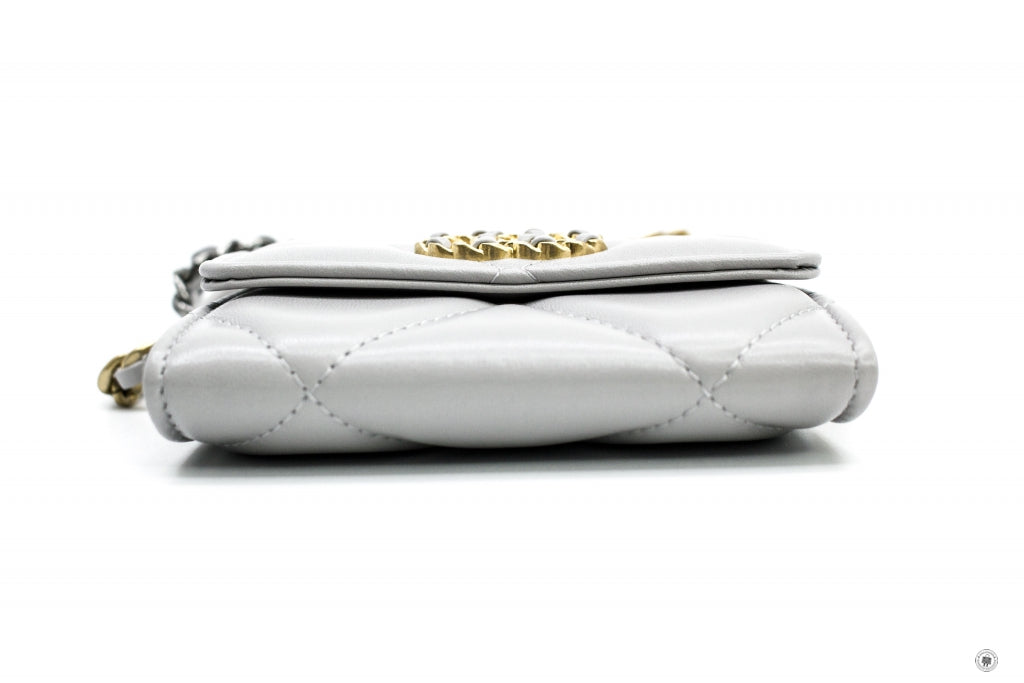 Chanel AP1787B04852 19 Flap Coin Purse With Two Tones Gold And Gunmeta Light Grey / NC634 Lambskin Short Wallet Gbhw