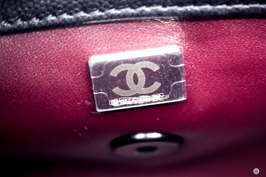 Chanel AS2215B06818 Mini Chevron Coco Handle Black / 94305 Caviar Shoulder Bags Bkhw