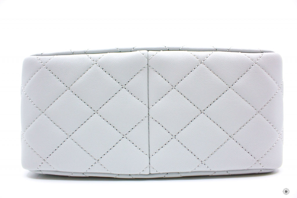 Chanel 23C Pearl Crush Hobo Ice Blue Calfskin Shoulder Bags Gbhw