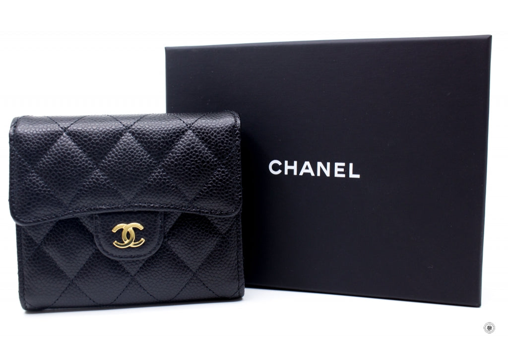 Chanel AP0231 Y01588 Classic Fold Wallet (old Model: A82288) Black Caviar Short Wallet Ghw