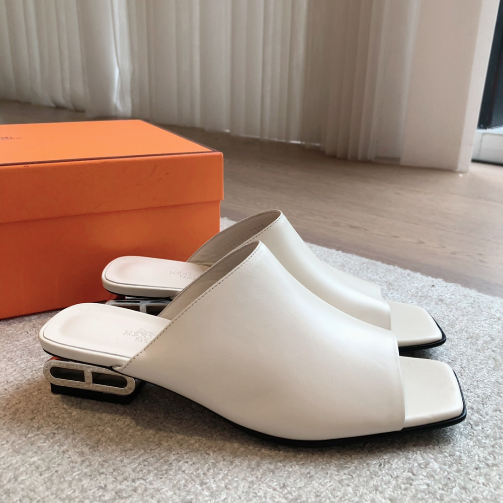 Idole Sandal Blanc De Paris Designer Slides & Sandals for Women