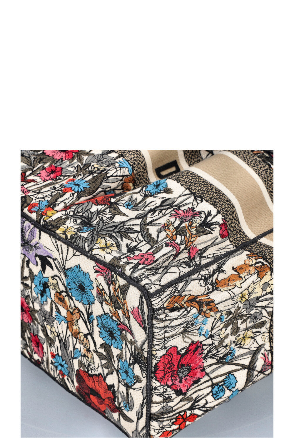 CHRISTIAN DIOR Catherine Book Tote Beige