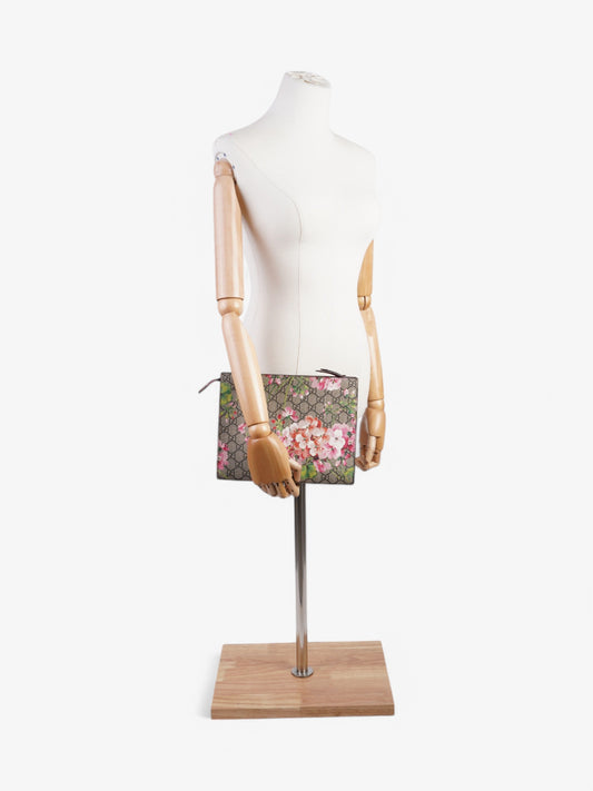 Gucci Toiletry Pouch Supreme / Floral Coated Canvas