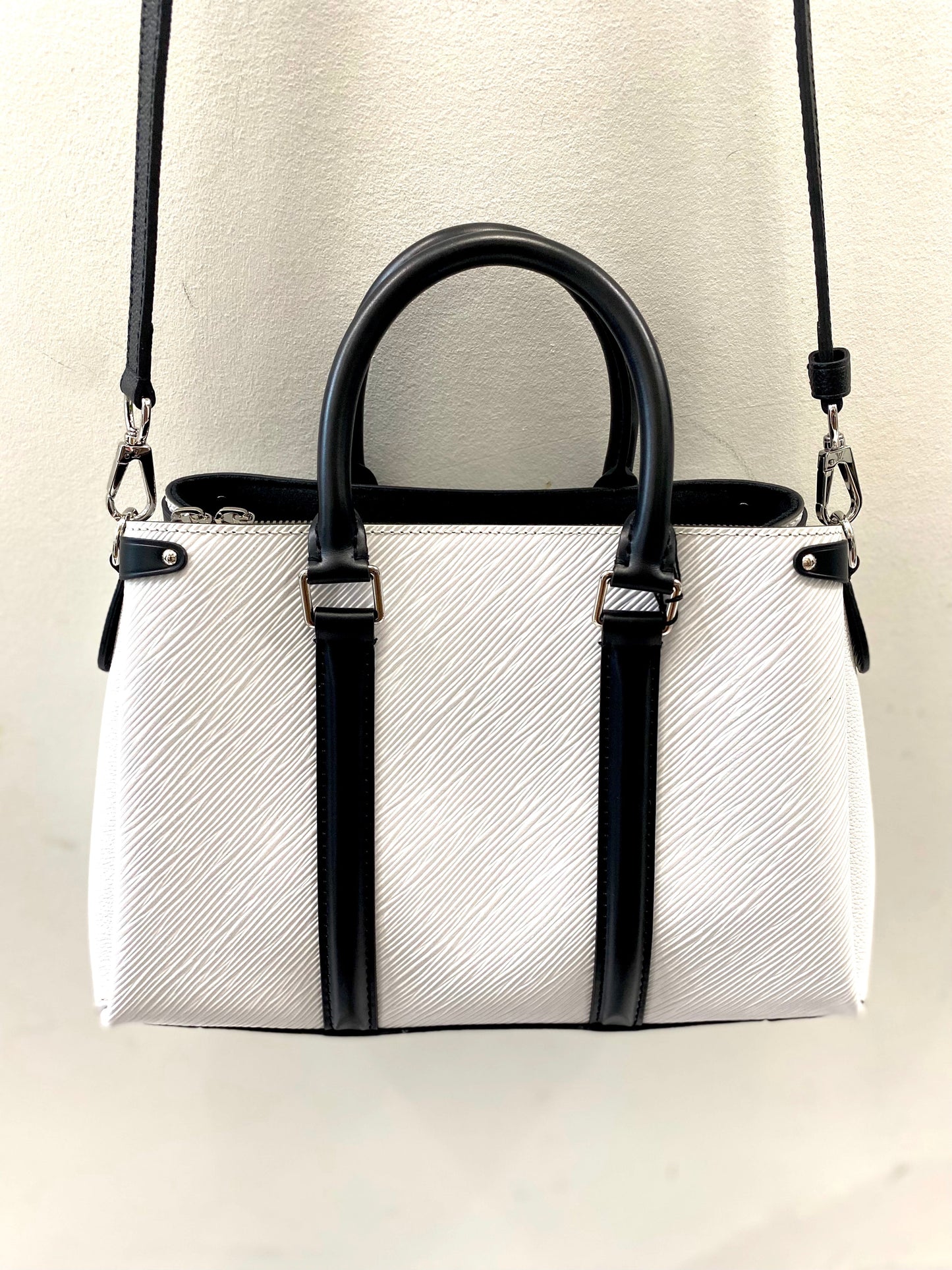 LOUIS VUITTON EPI SOUFFLOT BB BAG-OPTIC WHITE BLACK