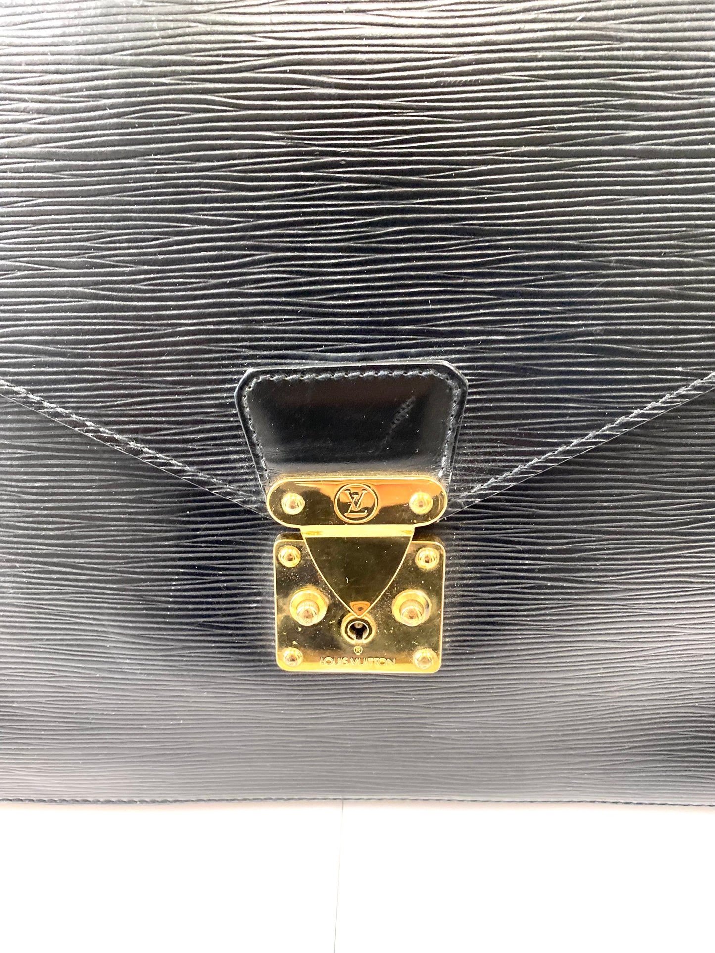 LOUIS VUITTON EPI LEATHER PORTE DOCUMENT BAG
