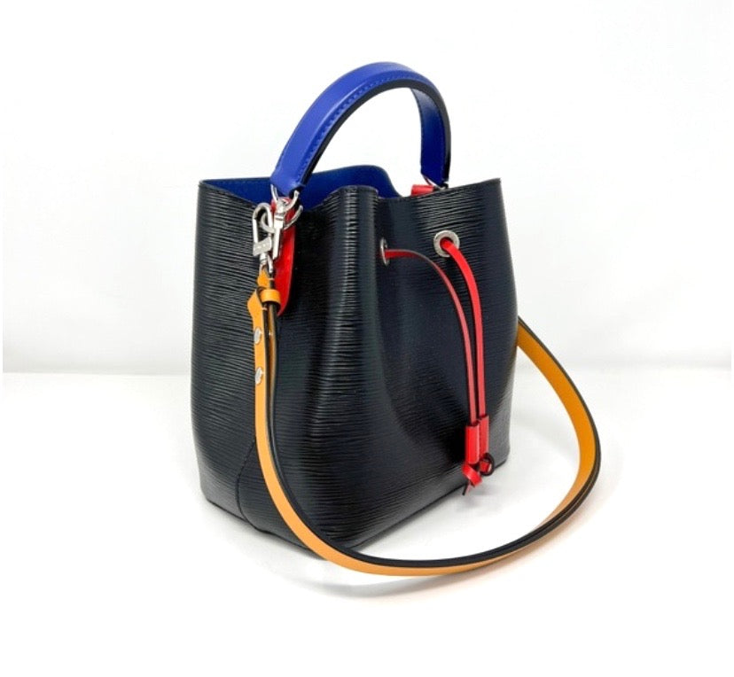 LOUIS VUITTON EPI BB NEO BAG