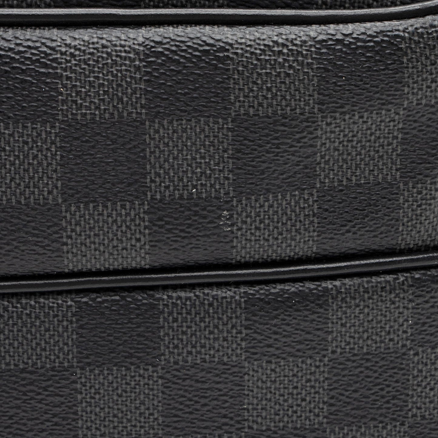 Louis Vuitton Damier Graphite Michael Backpack (SHF-Jocvoq)