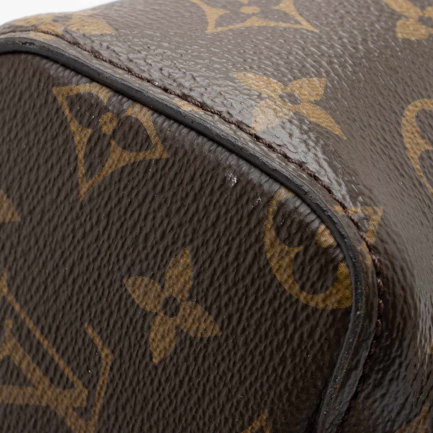Louis Vuitton Monogram Canvas Neo Montsouris Backpack (SHF-KCbkl4)