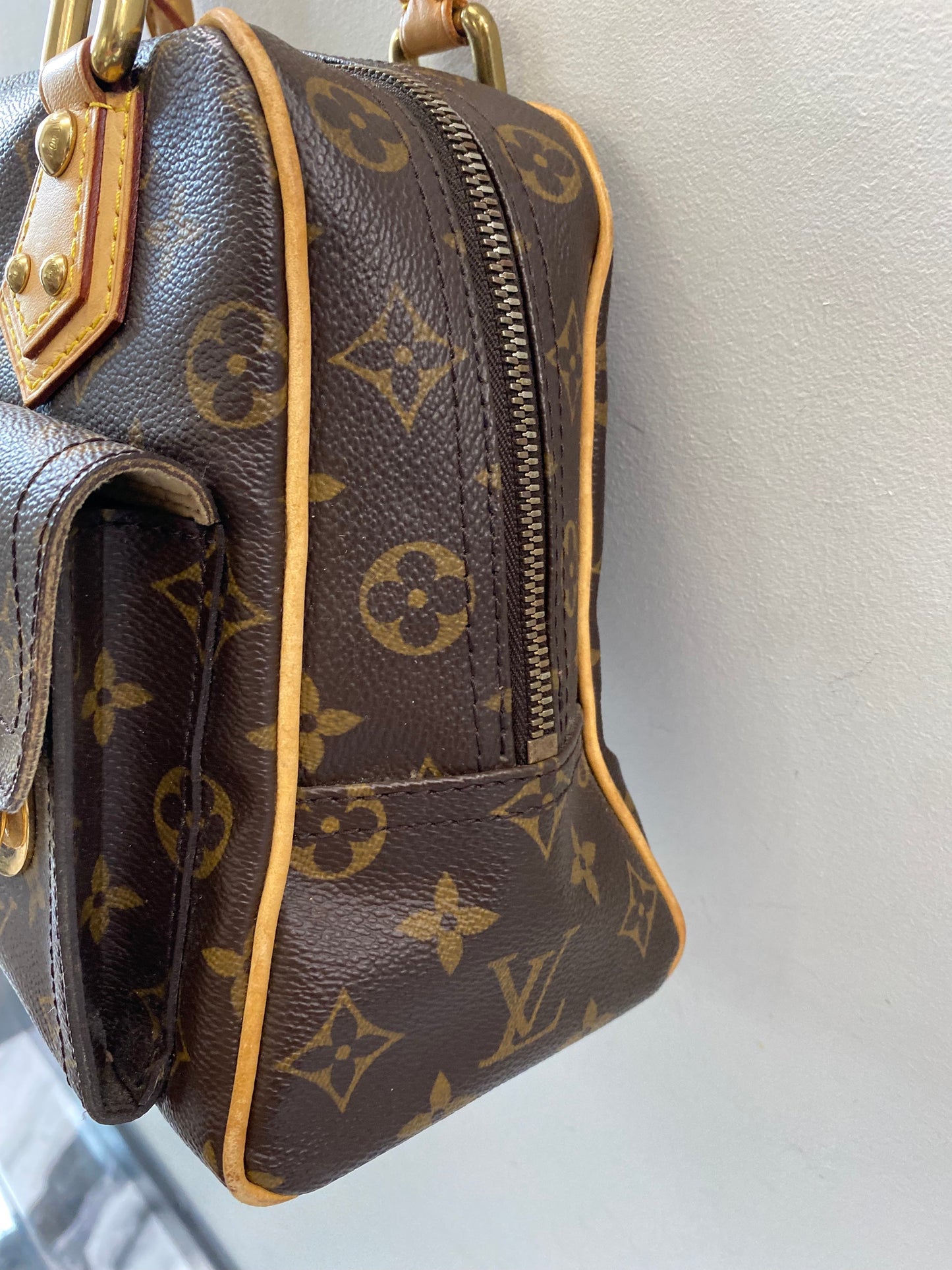 LOUIS VUITTON MONOGRAM MANHATTAN PM HANDBAG