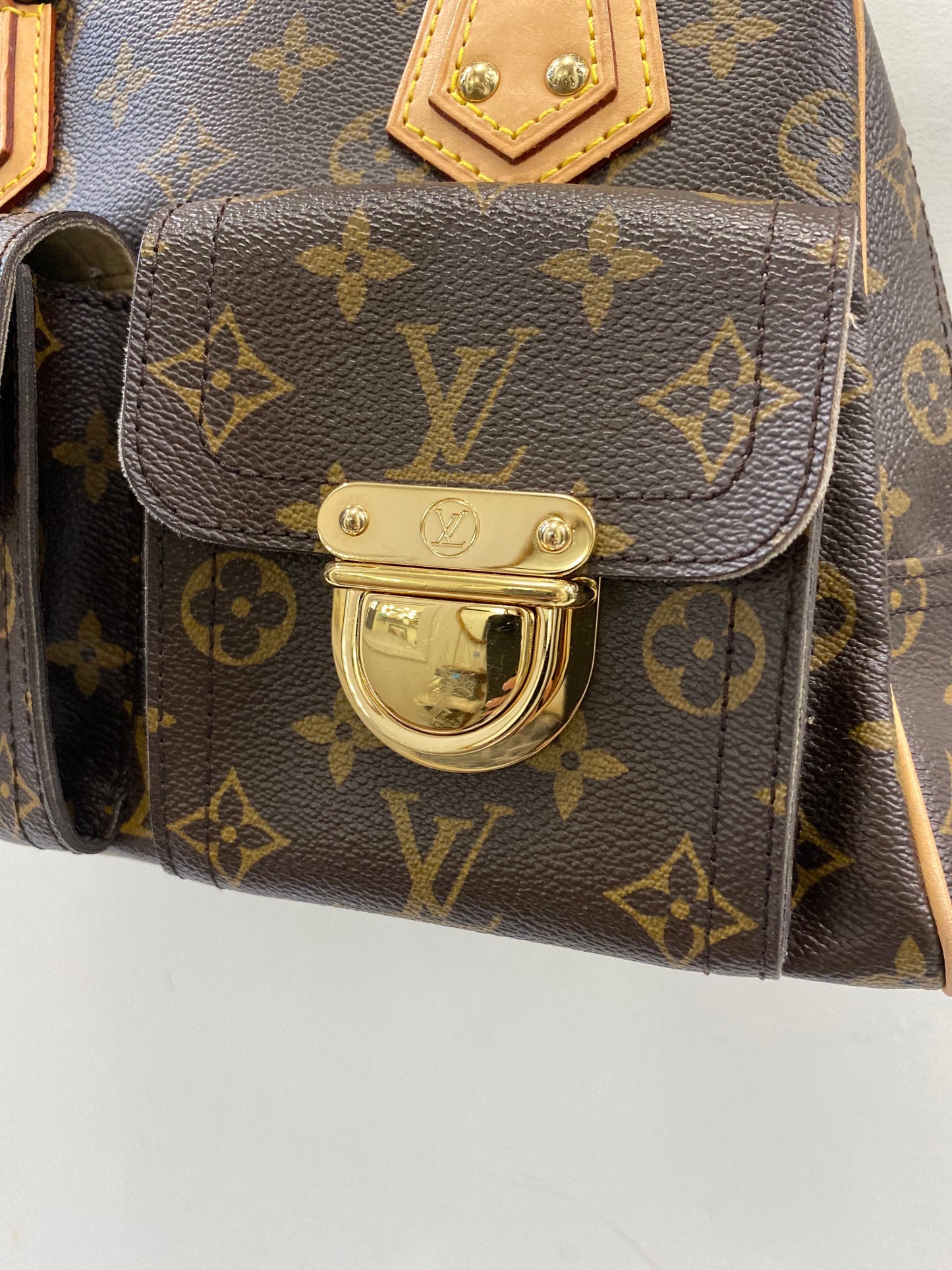 LOUIS VUITTON MONOGRAM MANHATTAN PM HANDBAG