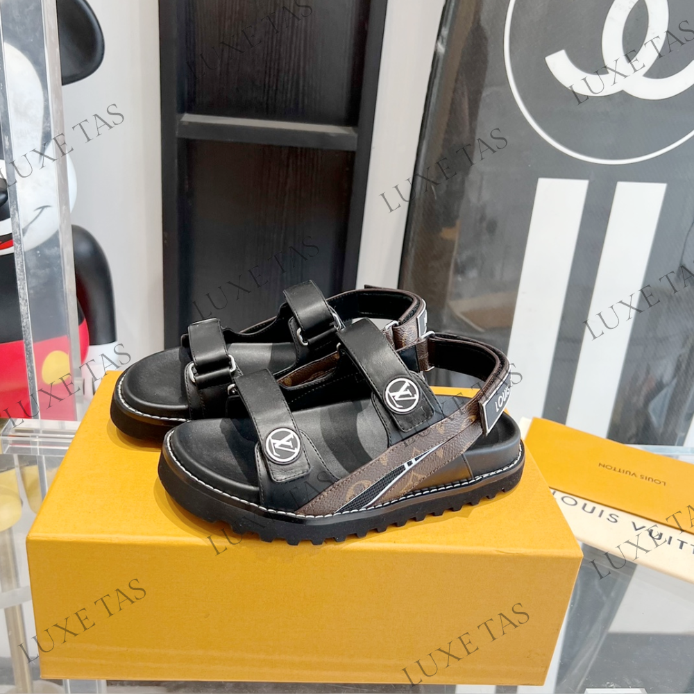 Paseo Flat Comfort Sandal Noir Designer Slides & Sandals for Women