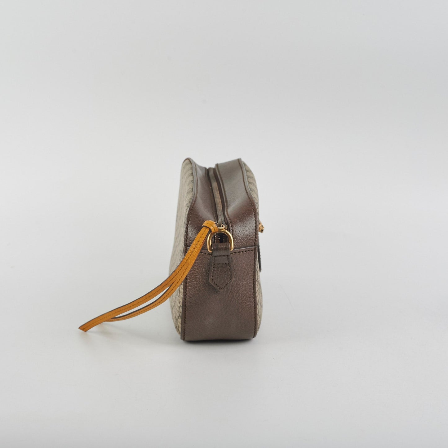 Gucci Neo GG Supreme Messenger Bag