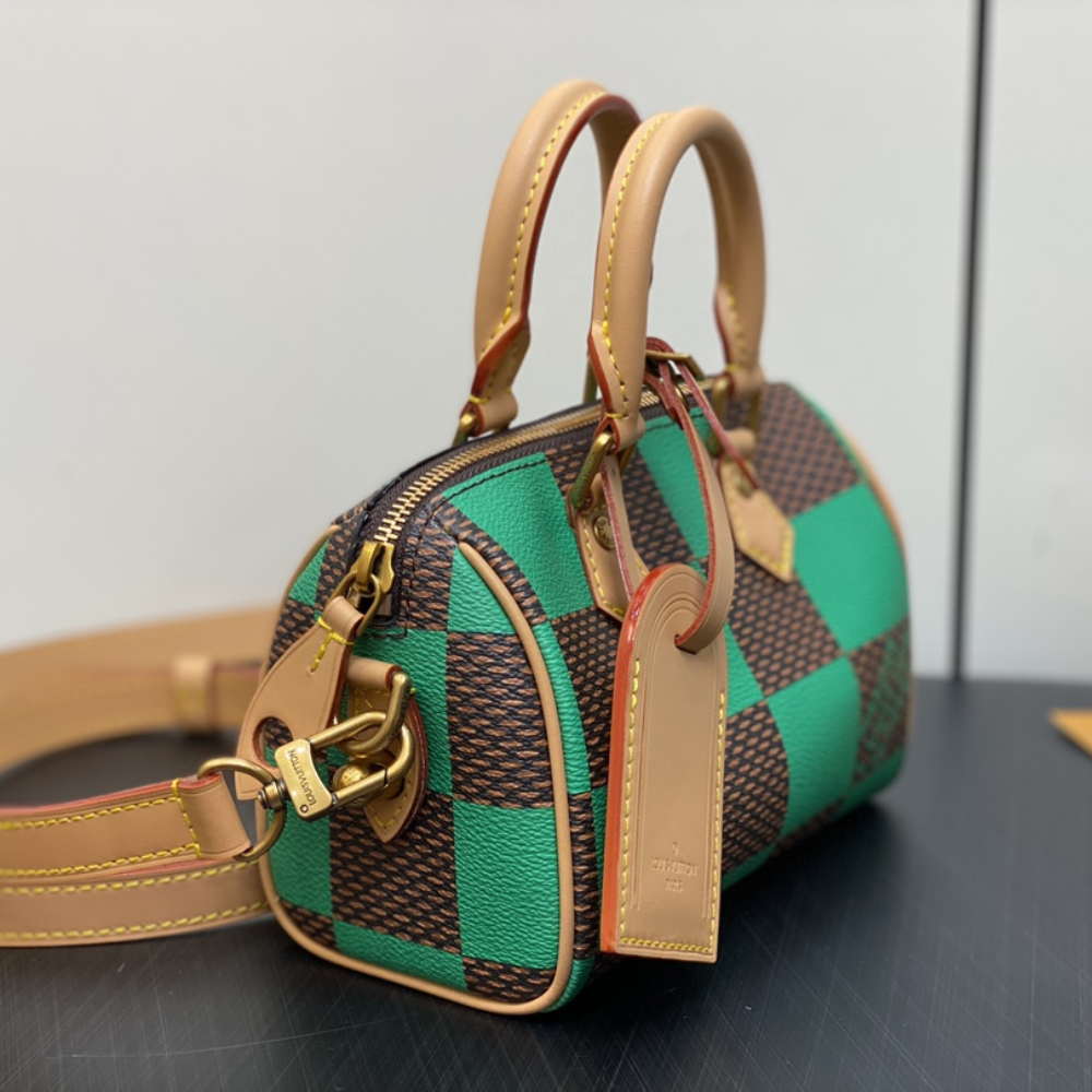 Speedy 18 Bandoulière Damier Pop Green Leather Handbag for Women