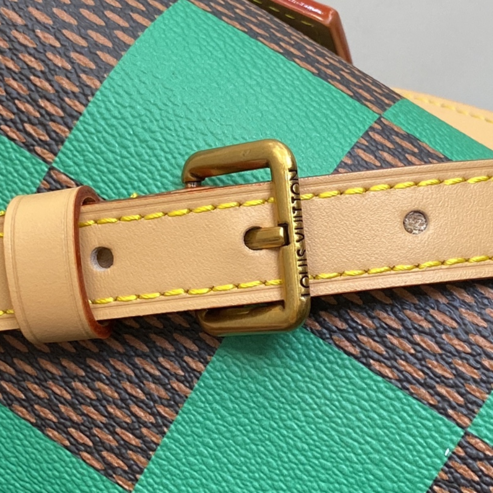 Speedy 18 Bandoulière Damier Pop Green Leather Handbag for Women
