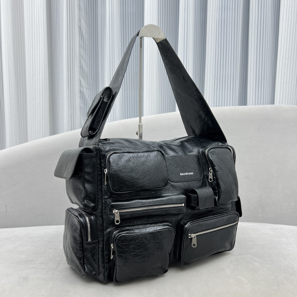 Superbusy Large Sling Bag in Black Leather Crossbody Bag for Women